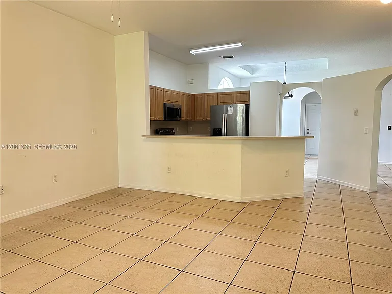 1721 SE 17th Ave — Photo 8