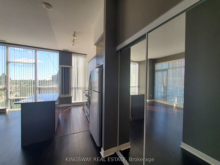 365 Prince Of Wales Dr #405 — Photo 10
