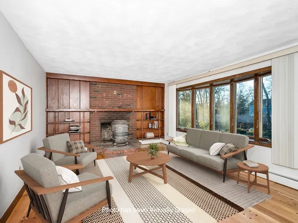 179 Taft Rd, Wilmington, MA 01887