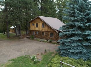 832 Ulrich Rd, Prospect, OR 97536