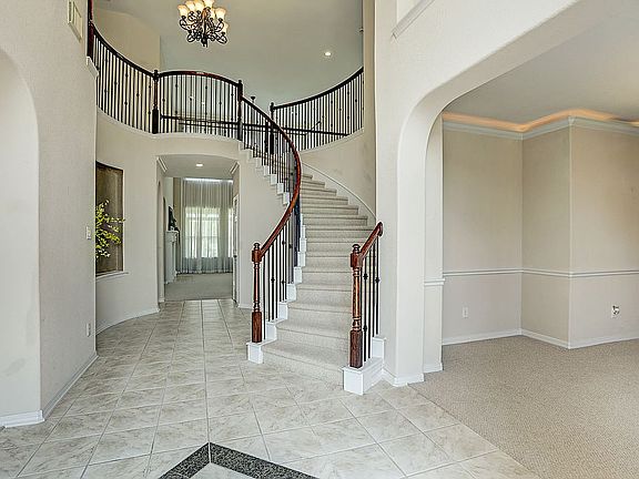4th image of 1406 Bentlake Ln