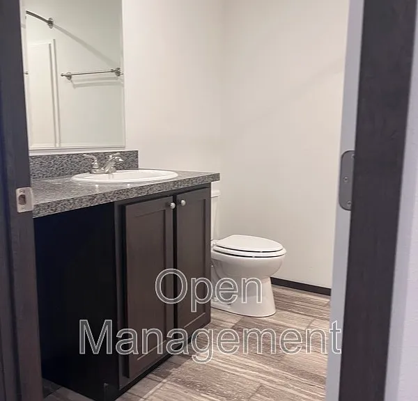 2301 SW Oralabor Rd #5 — Photo 11