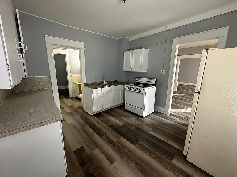 3227 Maple St #2 — Photo 14