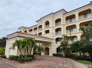 35 Harbour Isle Dr W UNIT 104, Fort Pierce, FL 34949