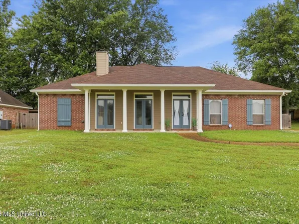 217 Pecan Cir, Brandon, MS 39042