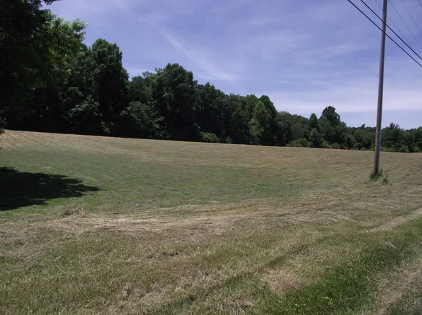 24 Highway 150, Sequatchie, TN 37374