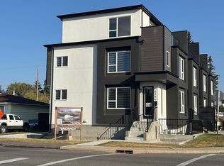 8304 S 46th Ave NW #4705-B, Calgary, AB T3B1Y5