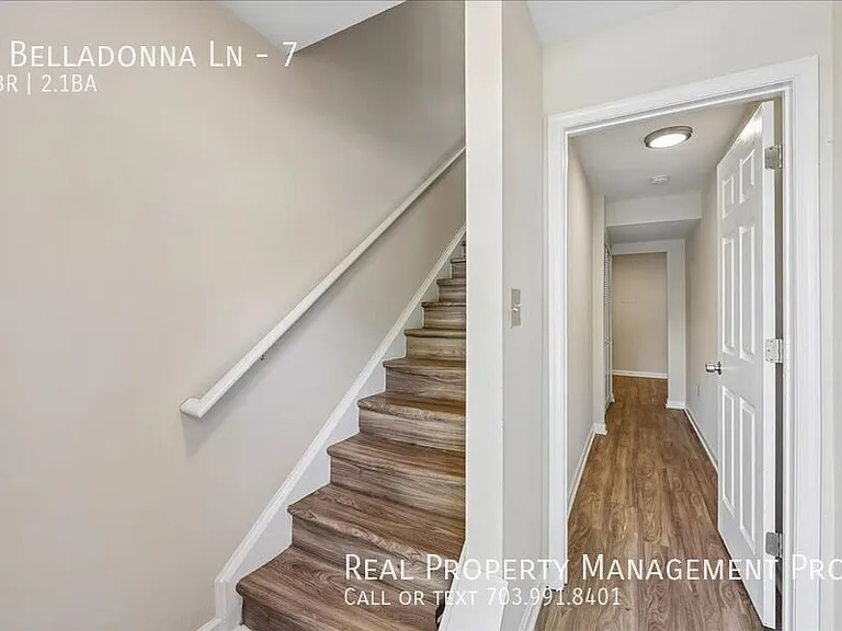 2 Belladonna Ln #7 — Photo 3