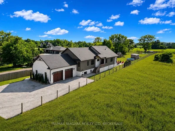 1519 Merrittville Hwy, Thorold, ON L3B 5N5