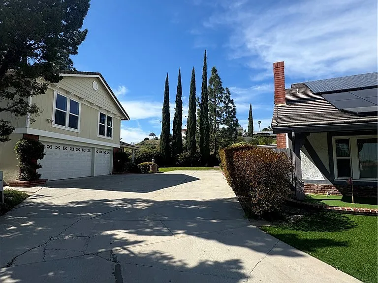 11445 Etiwanda Ave — Photo 5