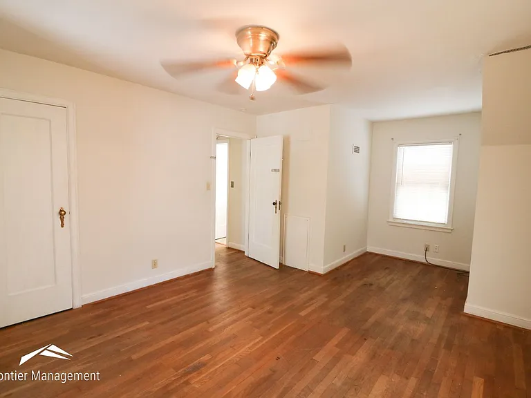 1849 Anderson Ave — Photo 10