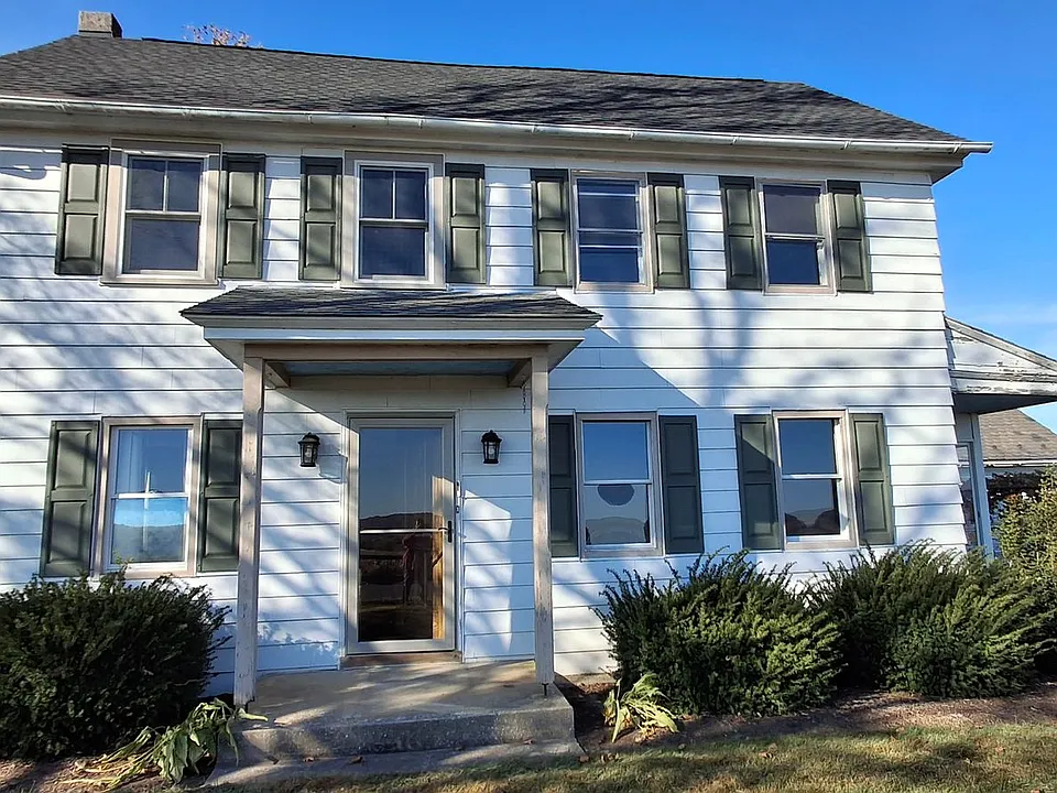 2513 Donegal Springs Rd
