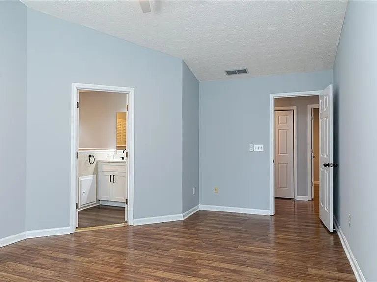 3457 Willgrove Ct — Photo 7