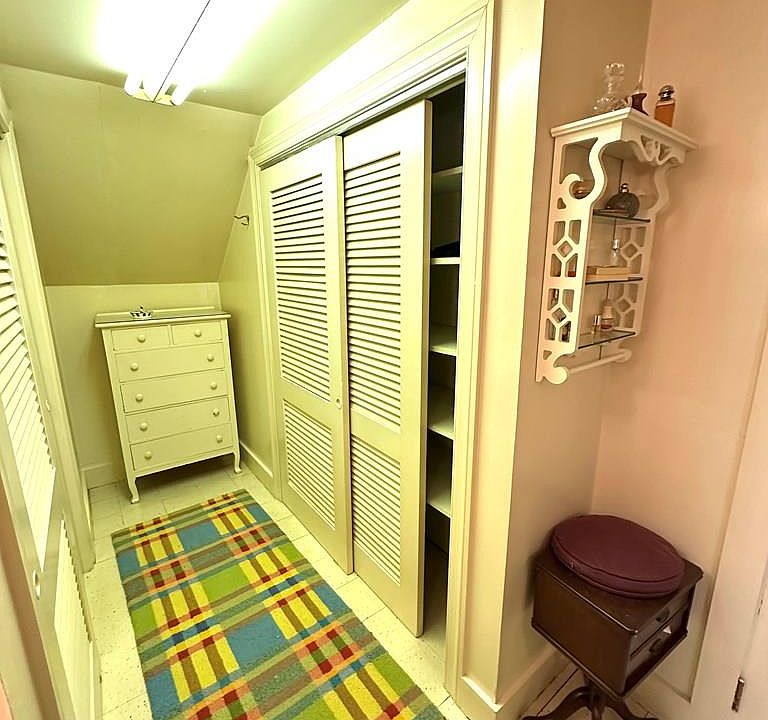 34th image of this home