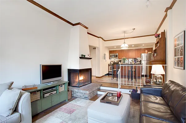 Sold by Douglas Elliman | media 15