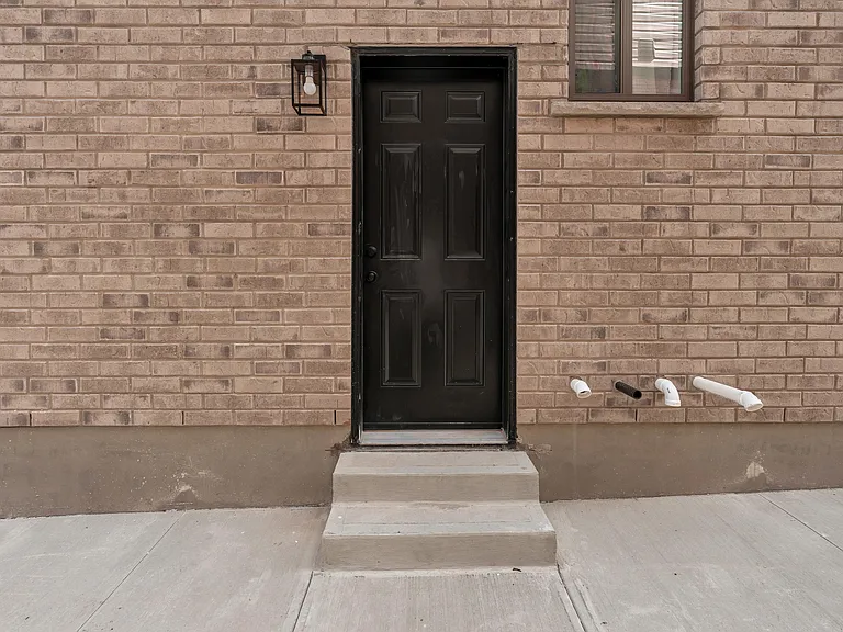 11 McWatt St #LL - 11 MCWATT ST B — Photo 21