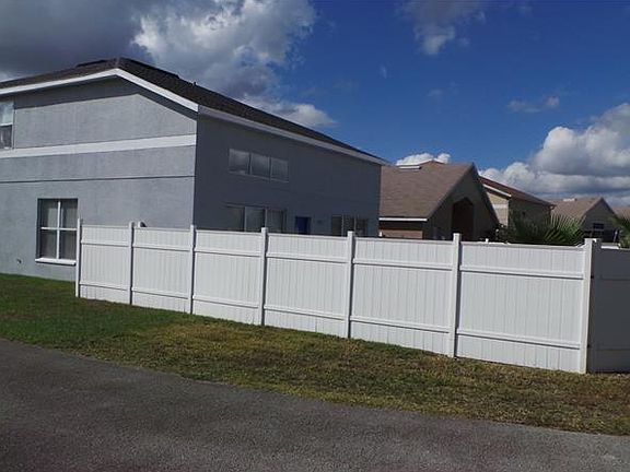 4th image of 600 Windsor Estates Dr