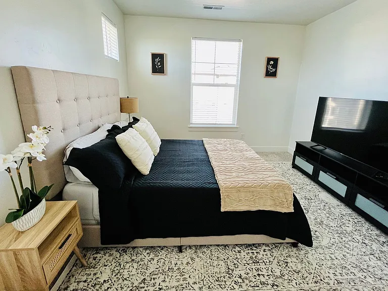 1886 N 3330 W #F303 — Photo 13