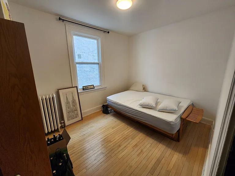 6107 N Washtenaw Ave #2W — Photo 11