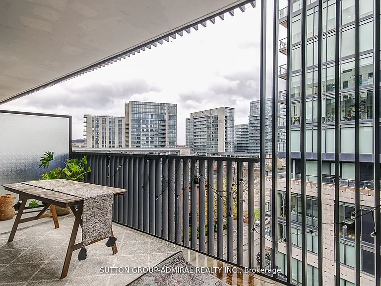 41 Dovercourt Rd #602 — Photo 12