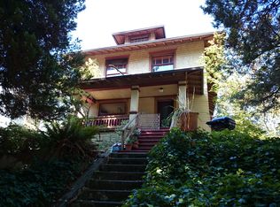 625 19th Ave E, Seattle, WA 98112