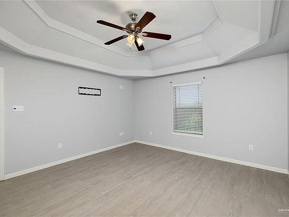5th image of 1205 E Maurer St