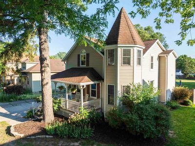 1268 Eliza St, Green Bay, WI, 54301