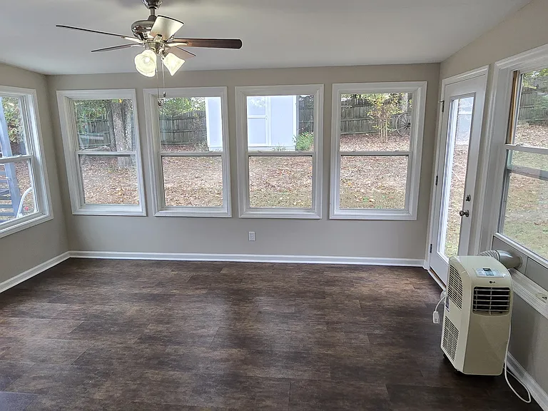 Beautiful cozy sun room