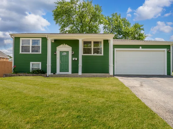 233 Healy Ave, Romeoville, IL 60446