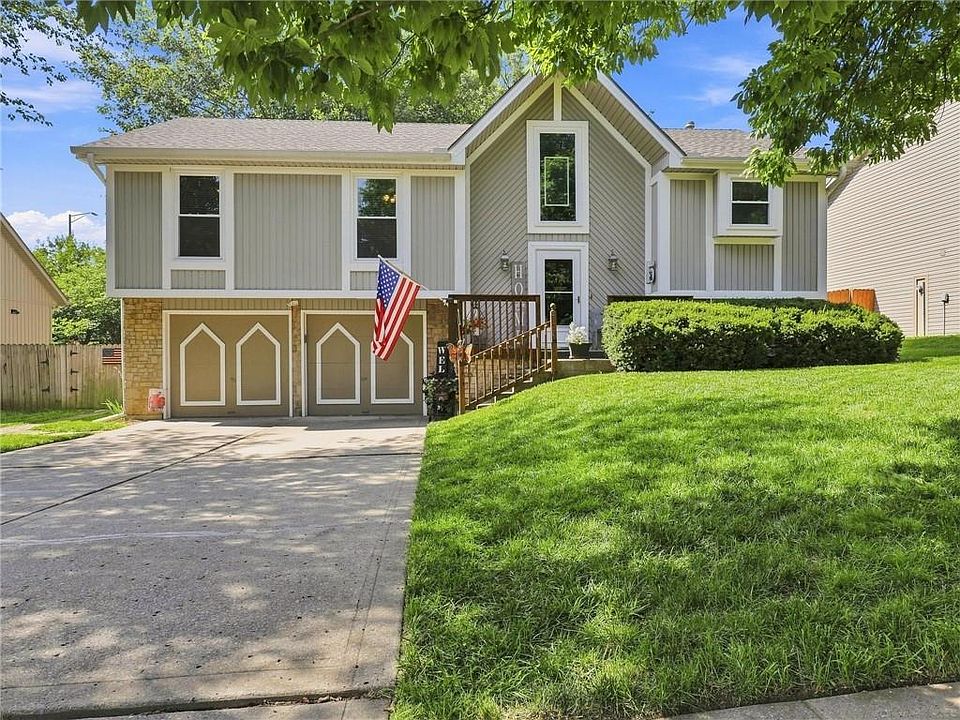 1st image of 4109 NW 64th Pl