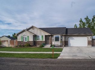 3365 E Woodside Dr, Idaho Falls, ID 83401