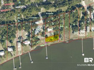 2010 Norman Ln, Gulf Shores, AL 36542