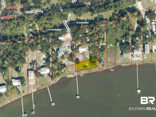 2010 Norman Ln, Gulf Shores, AL 36542