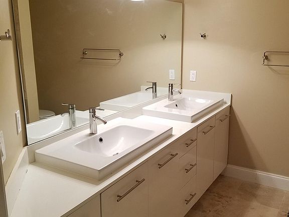 Master bathroom, modern and spacious