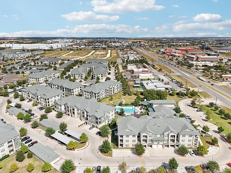 North Creek Apartments in Hutto, Texas