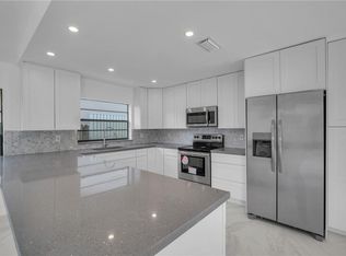 405 NW 113th Ter, Coral Springs, FL 33071
