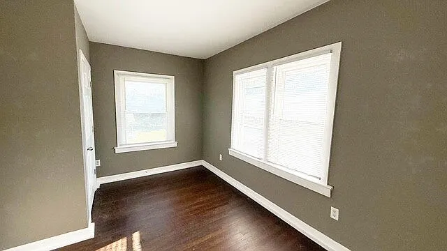 3370 N College Ave — Photo 11