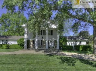 12606 Grandview Rd, Grandview, MO 64030