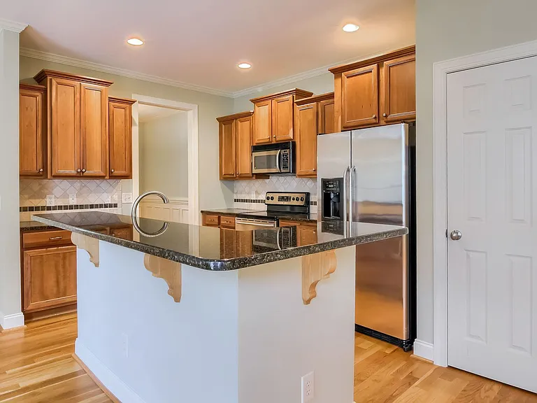 428 Marsh Landing Dr — Photo 11