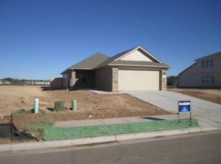 153 Housefinch Loop, Leander, TX 78641