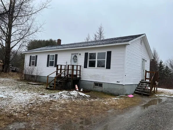 27 Smithfield Drive, Machias, ME 04654