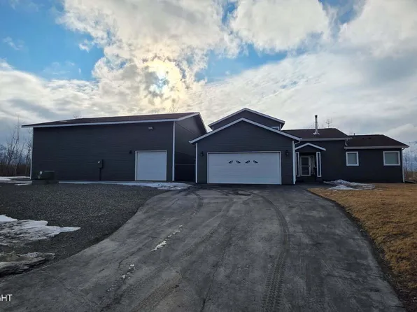 703 S Tundra Flower Ln, Palmer, AK 99645