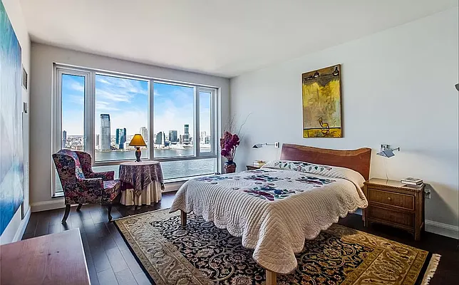 Rented by Battery Park Realty | media 14