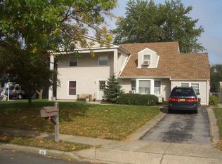 39 Nimbus Rd, Holbrook, NY 11741