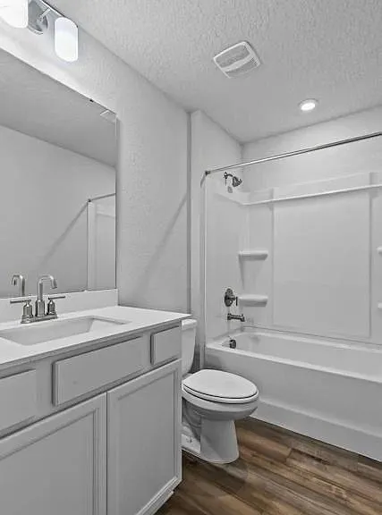 Katherine St — Photo 3