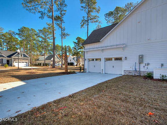 4th image of 1619 Rainwood Court SE #41