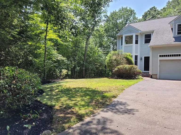 2399 Bay Rd — Photo 27