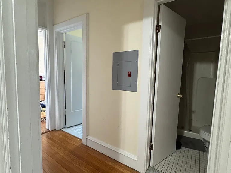 21 Park Vale Ave #11T — Photo 26