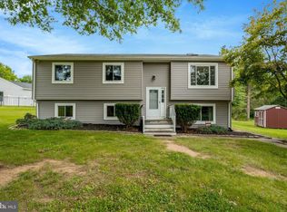 7259 Twilight Ct, Warrenton, VA 20187