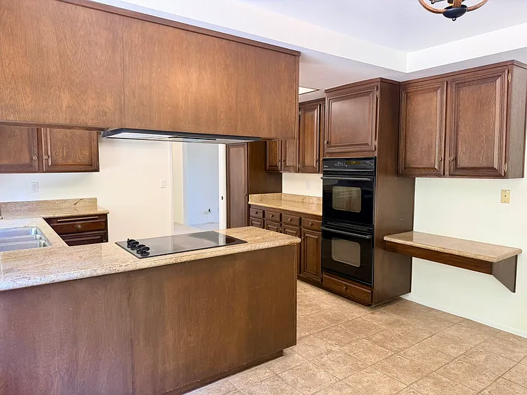 4356 Cartesian Cir — Photo 12